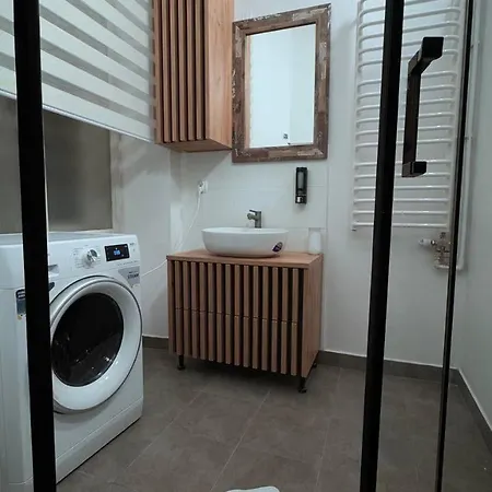 Albergue Fivehostel *