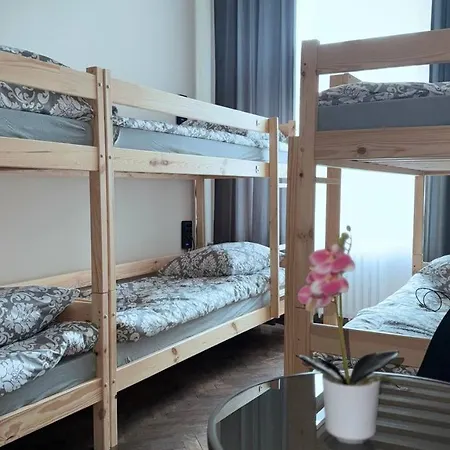 Hostel Fivehostel