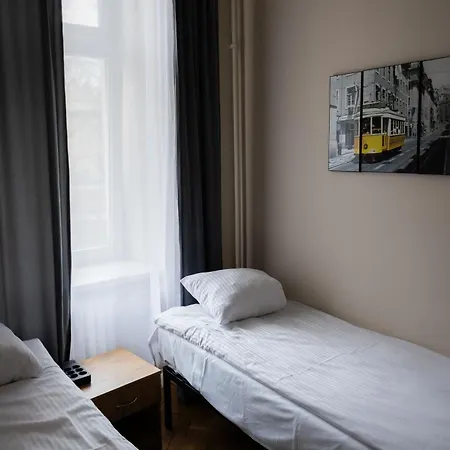 Albergue Fivehostel