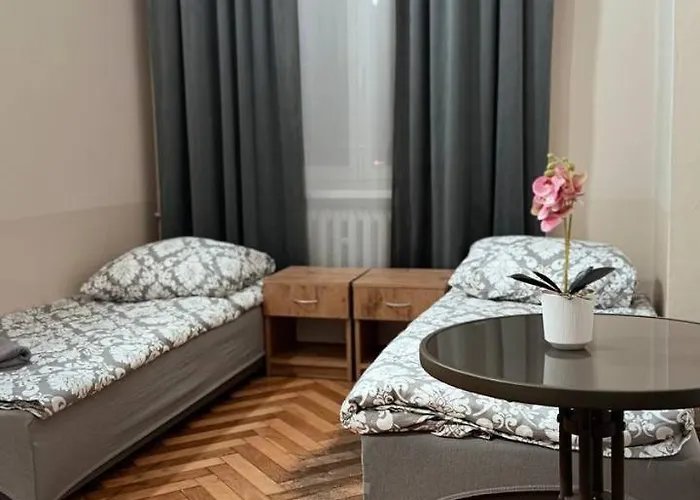 Fivehostel ホステル *